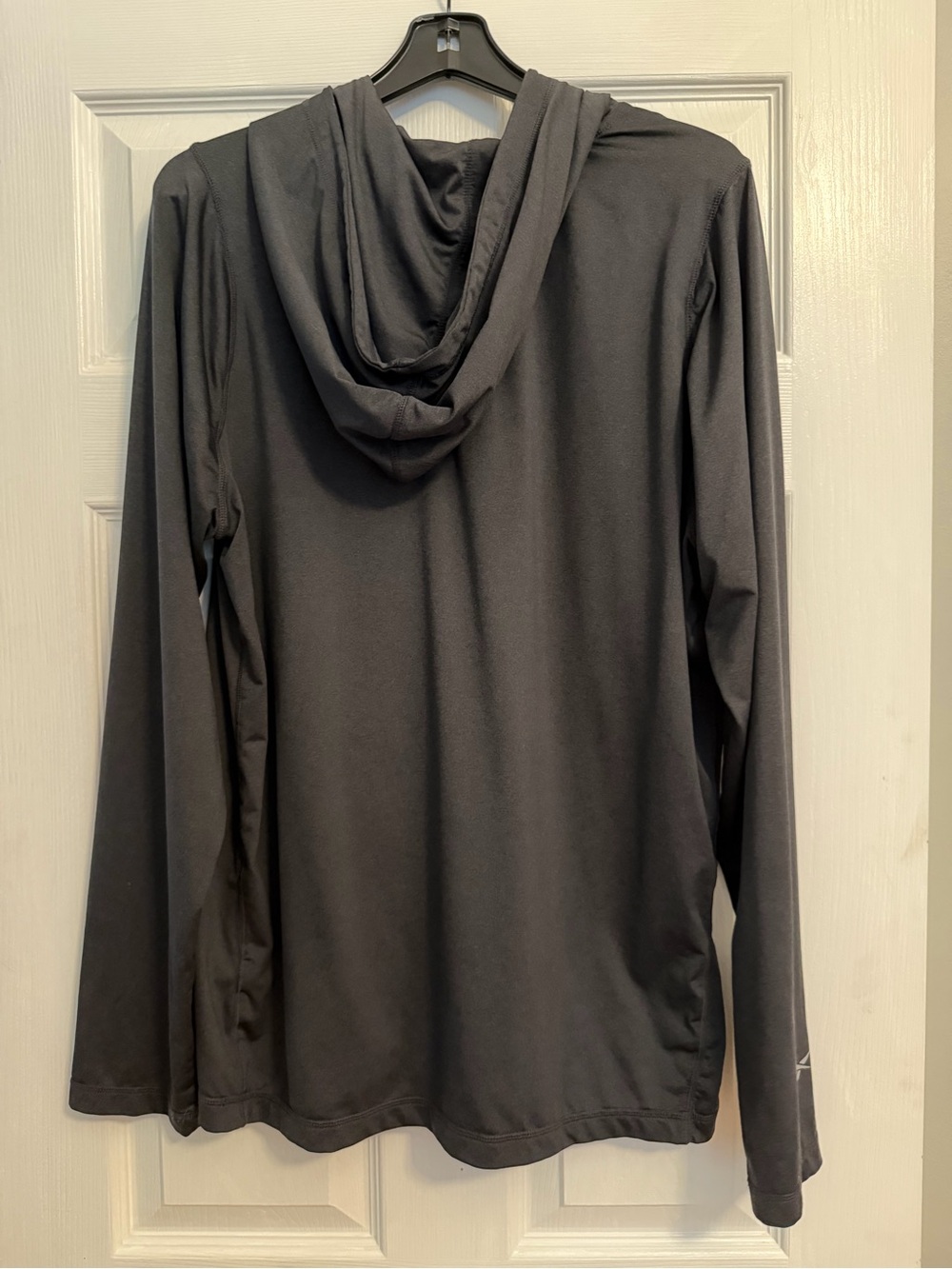 EUC Reebok Hoodie - Picture 5 of 6